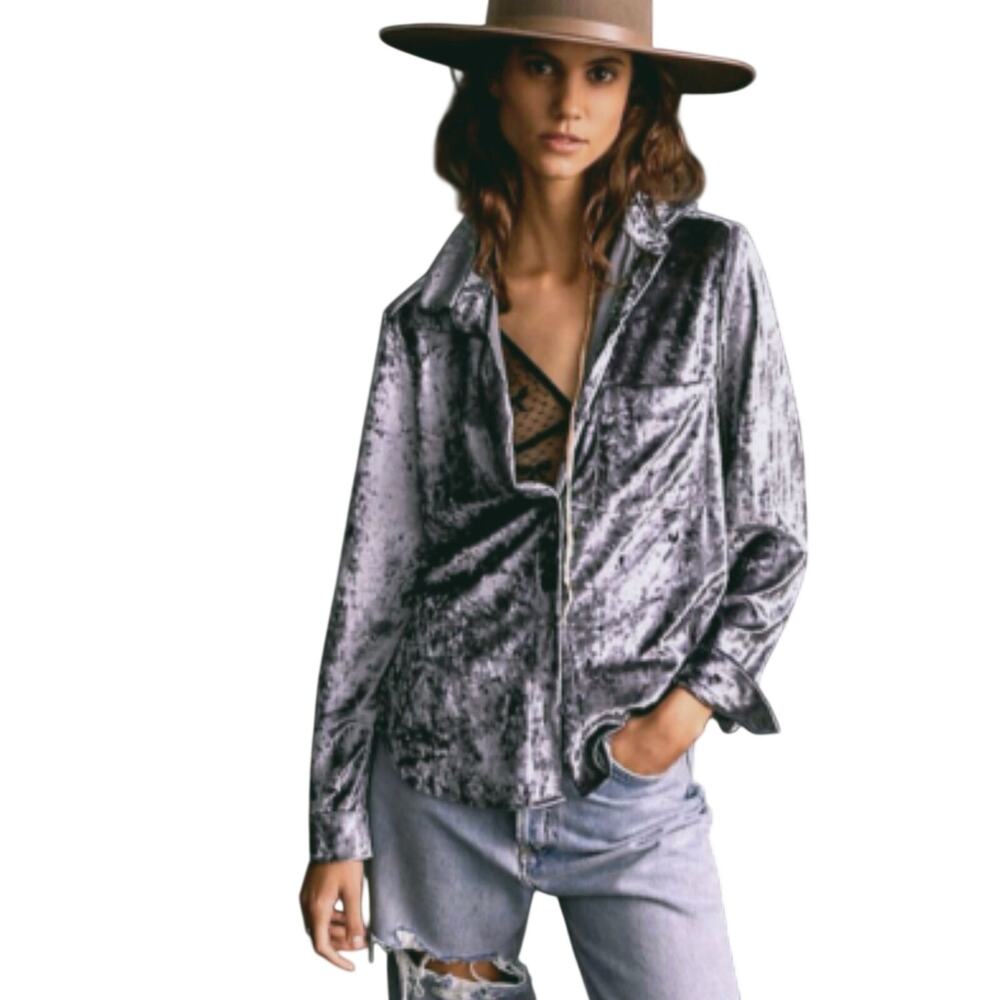 ANTHROPOLOGIE AMADI Women’s Silver Crushed Velvet Long Sleeve Top